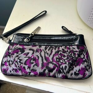 Rosetti Wristlet